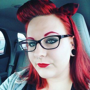 Meet your Posher, Anae